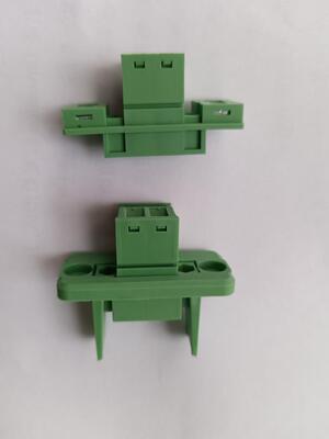 Solderless butt-through wall mounting panel 15EDGWC-3.81mm with ears and flange, plug-in terminal block